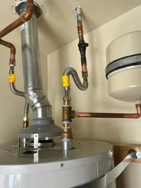 Water heater installation and plumbing repair in Skyline Park